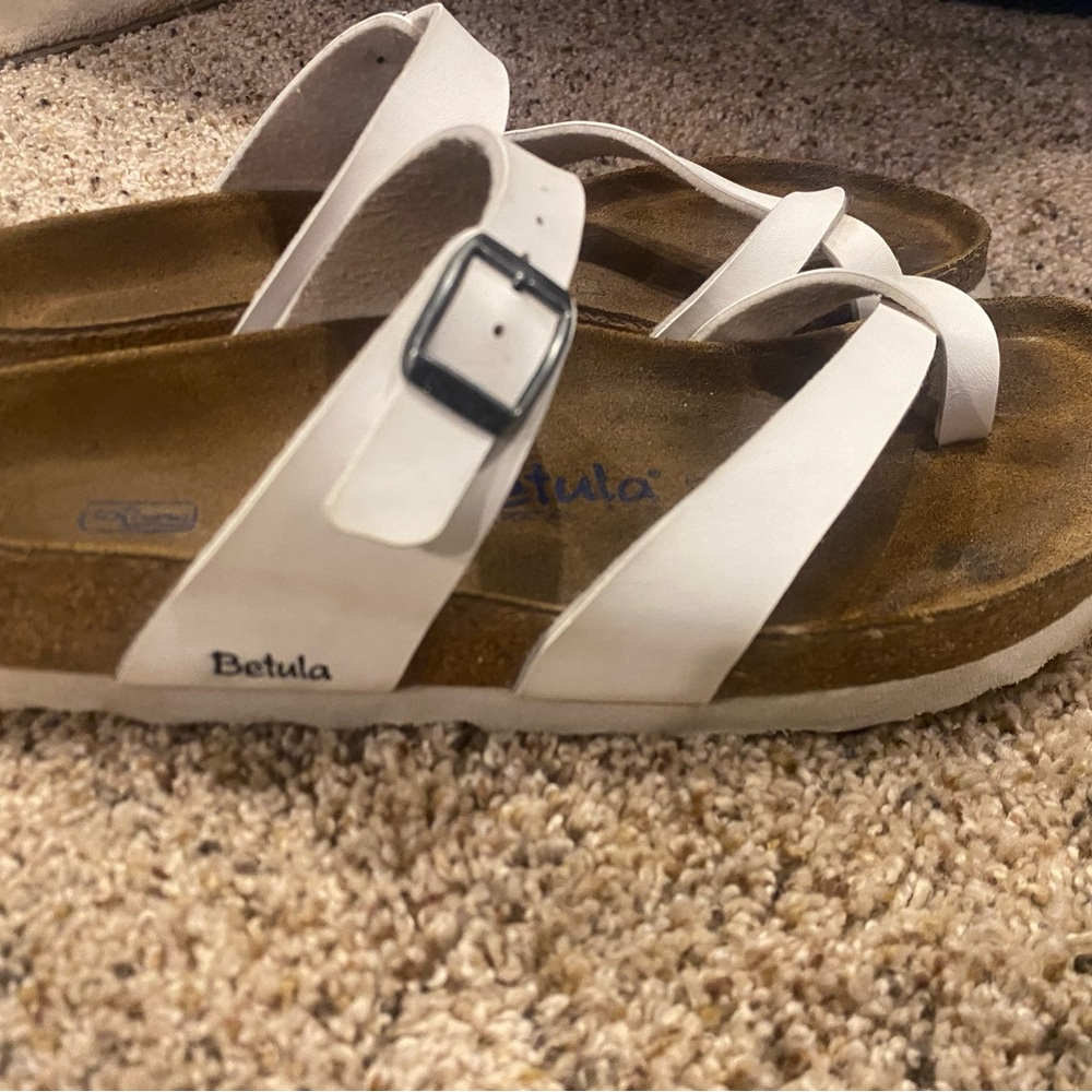 Birkenstock Betula size 39 White Strappy Sandals with Buckle - Picture 2 of 2